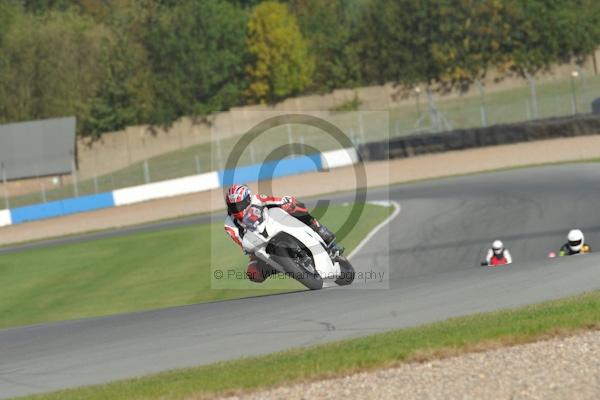 Motorcycle action photographs;Trackday digital images;donington;donington park leicestershire;donington photographs;event digital images;eventdigitalimages;no limits trackday;peter wileman photography;trackday;trackday photos