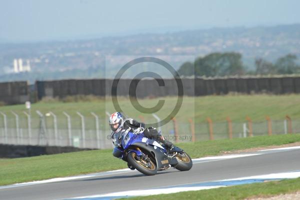 Motorcycle action photographs;Trackday digital images;donington;donington park leicestershire;donington photographs;event digital images;eventdigitalimages;no limits trackday;peter wileman photography;trackday;trackday photos