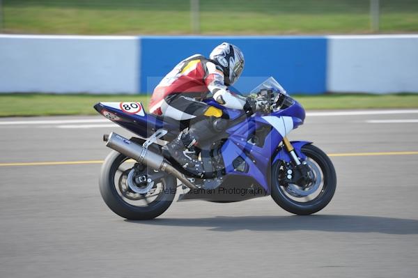 Motorcycle action photographs;Trackday digital images;donington;donington park leicestershire;donington photographs;event digital images;eventdigitalimages;no limits trackday;peter wileman photography;trackday;trackday photos