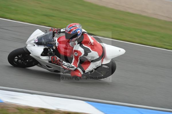 Motorcycle action photographs;Trackday digital images;donington;donington park leicestershire;donington photographs;event digital images;eventdigitalimages;no limits trackday;peter wileman photography;trackday;trackday photos