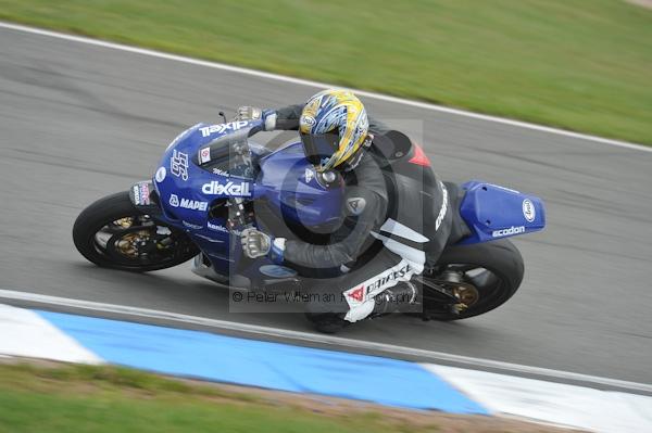 Motorcycle action photographs;Trackday digital images;donington;donington park leicestershire;donington photographs;event digital images;eventdigitalimages;no limits trackday;peter wileman photography;trackday;trackday photos