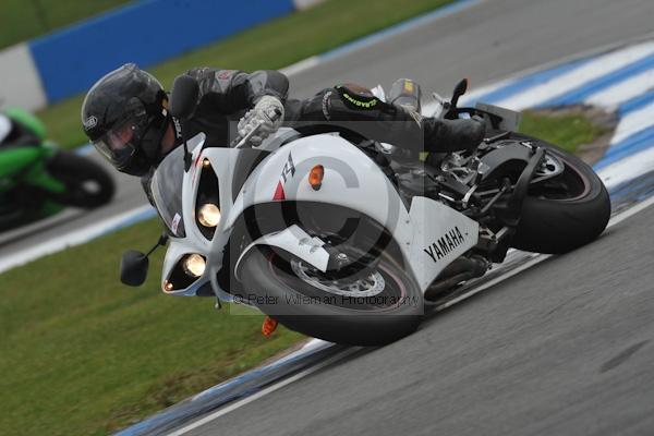 Motorcycle action photographs;Trackday digital images;donington;donington park leicestershire;donington photographs;event digital images;eventdigitalimages;no limits trackday;peter wileman photography;trackday;trackday photos