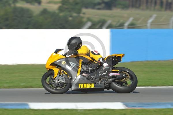 Motorcycle action photographs;Trackday digital images;donington;donington park leicestershire;donington photographs;event digital images;eventdigitalimages;no limits trackday;peter wileman photography;trackday;trackday photos