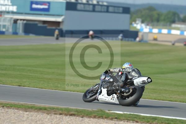 Motorcycle action photographs;Trackday digital images;donington;donington park leicestershire;donington photographs;event digital images;eventdigitalimages;no limits trackday;peter wileman photography;trackday;trackday photos