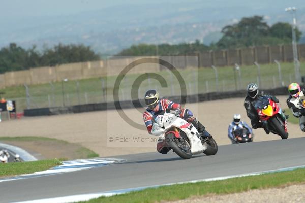 Motorcycle action photographs;Trackday digital images;donington;donington park leicestershire;donington photographs;event digital images;eventdigitalimages;no limits trackday;peter wileman photography;trackday;trackday photos