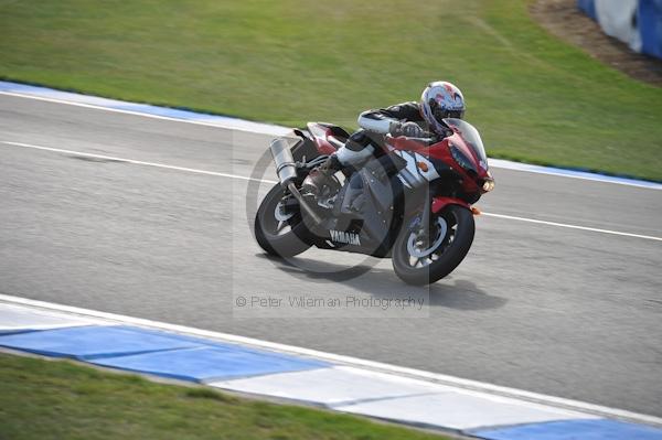 Motorcycle action photographs;Trackday digital images;donington;donington park leicestershire;donington photographs;event digital images;eventdigitalimages;no limits trackday;peter wileman photography;trackday;trackday photos