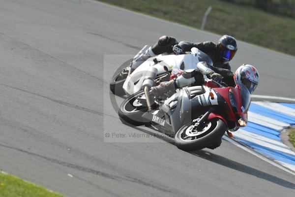 Motorcycle action photographs;Trackday digital images;donington;donington park leicestershire;donington photographs;event digital images;eventdigitalimages;no limits trackday;peter wileman photography;trackday;trackday photos