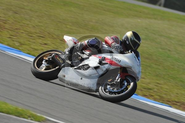 Motorcycle action photographs;Trackday digital images;donington;donington park leicestershire;donington photographs;event digital images;eventdigitalimages;no limits trackday;peter wileman photography;trackday;trackday photos