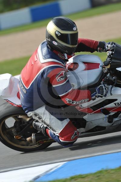 Motorcycle action photographs;Trackday digital images;donington;donington park leicestershire;donington photographs;event digital images;eventdigitalimages;no limits trackday;peter wileman photography;trackday;trackday photos