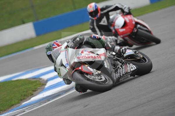 Motorcycle action photographs;Trackday digital images;donington;donington park leicestershire;donington photographs;event digital images;eventdigitalimages;no limits trackday;peter wileman photography;trackday;trackday photos