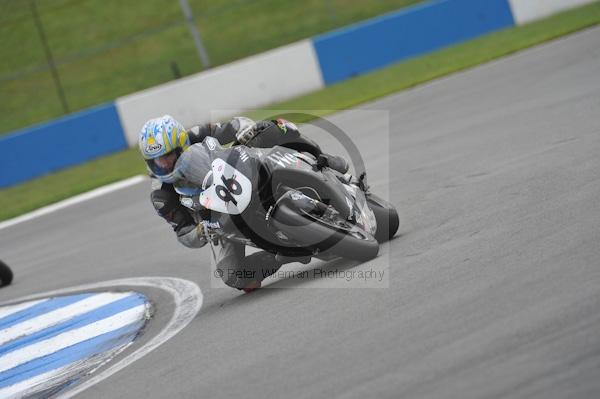 Motorcycle action photographs;Trackday digital images;donington;donington park leicestershire;donington photographs;event digital images;eventdigitalimages;no limits trackday;peter wileman photography;trackday;trackday photos