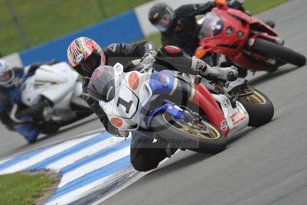 Motorcycle action photographs;Trackday digital images;donington;donington park leicestershire;donington photographs;event digital images;eventdigitalimages;no limits trackday;peter wileman photography;trackday;trackday photos