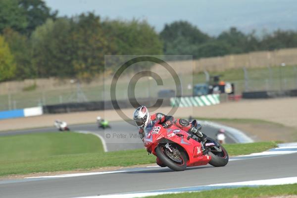 Motorcycle action photographs;Trackday digital images;donington;donington park leicestershire;donington photographs;event digital images;eventdigitalimages;no limits trackday;peter wileman photography;trackday;trackday photos