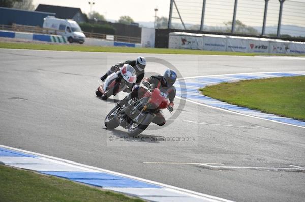 Motorcycle action photographs;Trackday digital images;donington;donington park leicestershire;donington photographs;event digital images;eventdigitalimages;no limits trackday;peter wileman photography;trackday;trackday photos