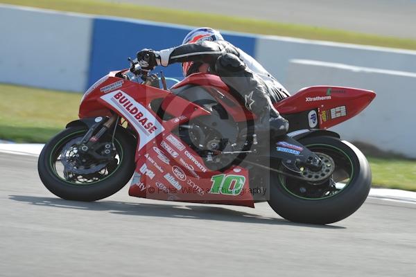 Motorcycle action photographs;Trackday digital images;donington;donington park leicestershire;donington photographs;event digital images;eventdigitalimages;no limits trackday;peter wileman photography;trackday;trackday photos