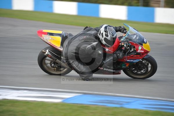 Motorcycle action photographs;Trackday digital images;donington;donington park leicestershire;donington photographs;event digital images;eventdigitalimages;no limits trackday;peter wileman photography;trackday;trackday photos