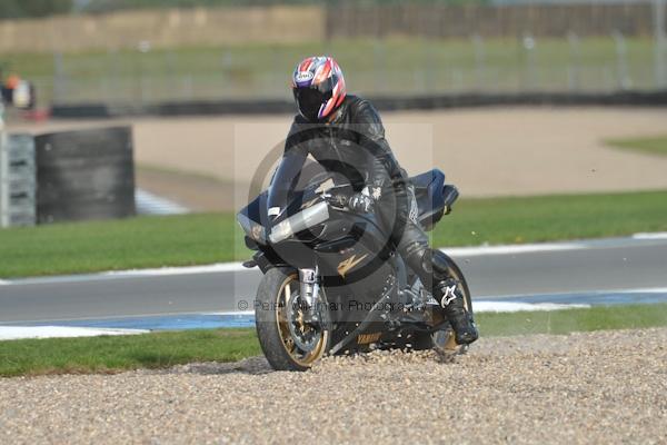 Motorcycle action photographs;Trackday digital images;donington;donington park leicestershire;donington photographs;event digital images;eventdigitalimages;no limits trackday;peter wileman photography;trackday;trackday photos