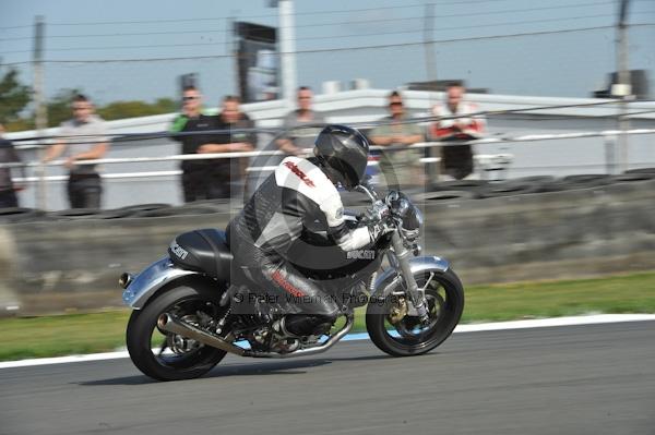 Motorcycle action photographs;Trackday digital images;donington;donington park leicestershire;donington photographs;event digital images;eventdigitalimages;no limits trackday;peter wileman photography;trackday;trackday photos