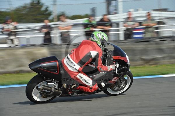 Motorcycle action photographs;Trackday digital images;donington;donington park leicestershire;donington photographs;event digital images;eventdigitalimages;no limits trackday;peter wileman photography;trackday;trackday photos