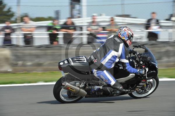 Motorcycle action photographs;Trackday digital images;donington;donington park leicestershire;donington photographs;event digital images;eventdigitalimages;no limits trackday;peter wileman photography;trackday;trackday photos