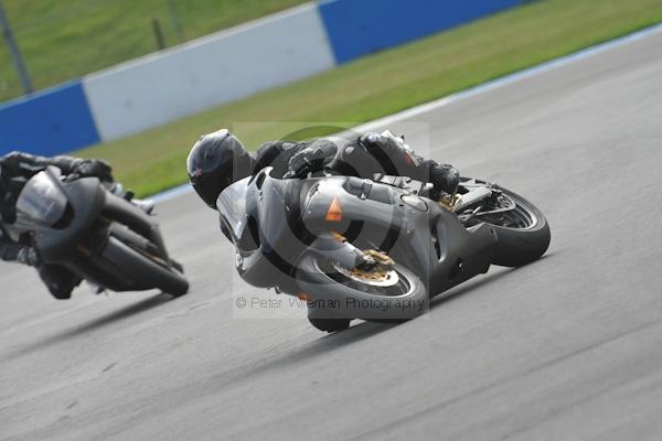 Motorcycle action photographs;Trackday digital images;donington;donington park leicestershire;donington photographs;event digital images;eventdigitalimages;no limits trackday;peter wileman photography;trackday;trackday photos