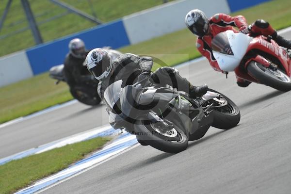 Motorcycle action photographs;Trackday digital images;donington;donington park leicestershire;donington photographs;event digital images;eventdigitalimages;no limits trackday;peter wileman photography;trackday;trackday photos