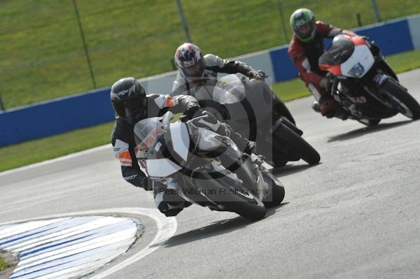 Motorcycle action photographs;Trackday digital images;donington;donington park leicestershire;donington photographs;event digital images;eventdigitalimages;no limits trackday;peter wileman photography;trackday;trackday photos