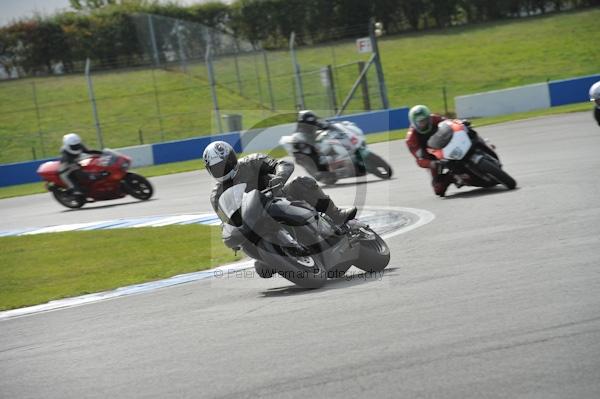 Motorcycle action photographs;Trackday digital images;donington;donington park leicestershire;donington photographs;event digital images;eventdigitalimages;no limits trackday;peter wileman photography;trackday;trackday photos