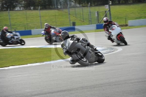 Motorcycle action photographs;Trackday digital images;donington;donington park leicestershire;donington photographs;event digital images;eventdigitalimages;no limits trackday;peter wileman photography;trackday;trackday photos