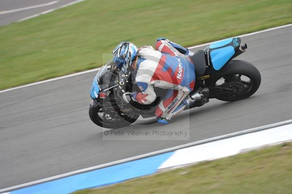 Motorcycle action photographs;Trackday digital images;donington;donington park leicestershire;donington photographs;event digital images;eventdigitalimages;no limits trackday;peter wileman photography;trackday;trackday photos