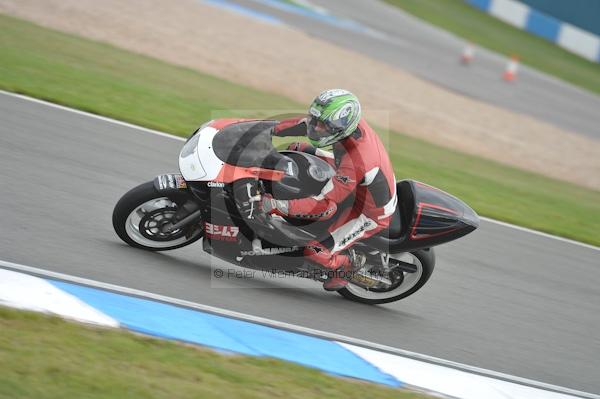 Motorcycle action photographs;Trackday digital images;donington;donington park leicestershire;donington photographs;event digital images;eventdigitalimages;no limits trackday;peter wileman photography;trackday;trackday photos