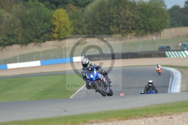 Motorcycle action photographs;Trackday digital images;donington;donington park leicestershire;donington photographs;event digital images;eventdigitalimages;no limits trackday;peter wileman photography;trackday;trackday photos