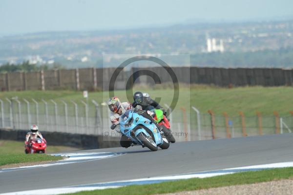 Motorcycle action photographs;Trackday digital images;donington;donington park leicestershire;donington photographs;event digital images;eventdigitalimages;no limits trackday;peter wileman photography;trackday;trackday photos