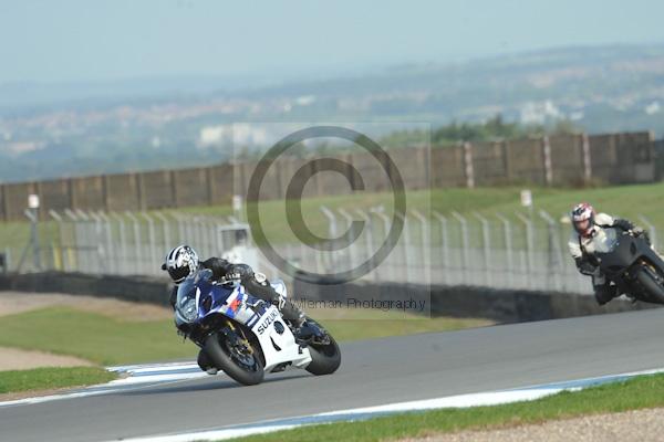 Motorcycle action photographs;Trackday digital images;donington;donington park leicestershire;donington photographs;event digital images;eventdigitalimages;no limits trackday;peter wileman photography;trackday;trackday photos