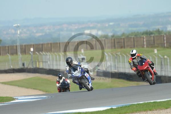 Motorcycle action photographs;Trackday digital images;donington;donington park leicestershire;donington photographs;event digital images;eventdigitalimages;no limits trackday;peter wileman photography;trackday;trackday photos