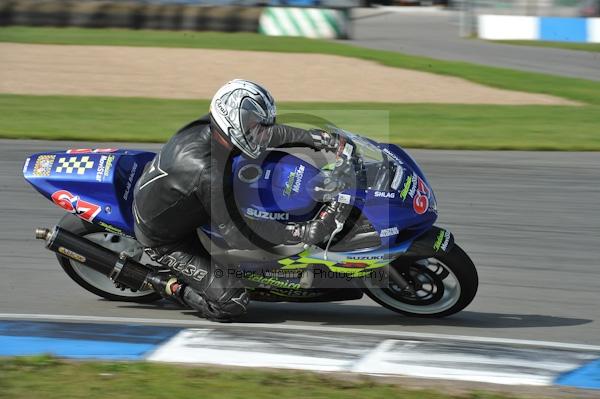 Motorcycle action photographs;Trackday digital images;donington;donington park leicestershire;donington photographs;event digital images;eventdigitalimages;no limits trackday;peter wileman photography;trackday;trackday photos