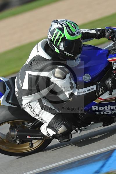 Motorcycle action photographs;Trackday digital images;donington;donington park leicestershire;donington photographs;event digital images;eventdigitalimages;no limits trackday;peter wileman photography;trackday;trackday photos