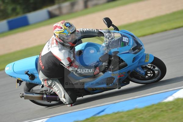 Motorcycle action photographs;Trackday digital images;donington;donington park leicestershire;donington photographs;event digital images;eventdigitalimages;no limits trackday;peter wileman photography;trackday;trackday photos