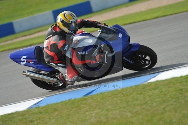 Motorcycle action photographs;Trackday digital images;donington;donington park leicestershire;donington photographs;event digital images;eventdigitalimages;no limits trackday;peter wileman photography;trackday;trackday photos