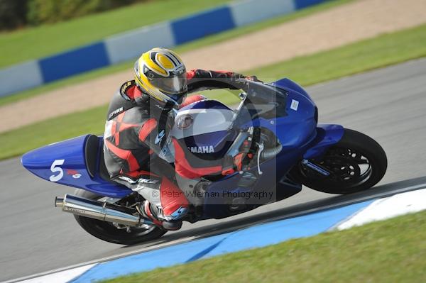 Motorcycle action photographs;Trackday digital images;donington;donington park leicestershire;donington photographs;event digital images;eventdigitalimages;no limits trackday;peter wileman photography;trackday;trackday photos