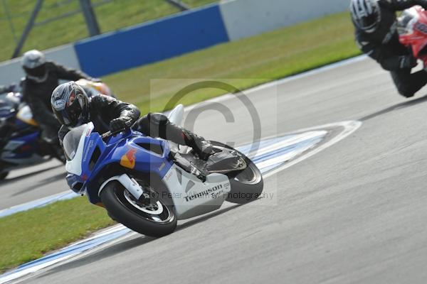 Motorcycle action photographs;Trackday digital images;donington;donington park leicestershire;donington photographs;event digital images;eventdigitalimages;no limits trackday;peter wileman photography;trackday;trackday photos