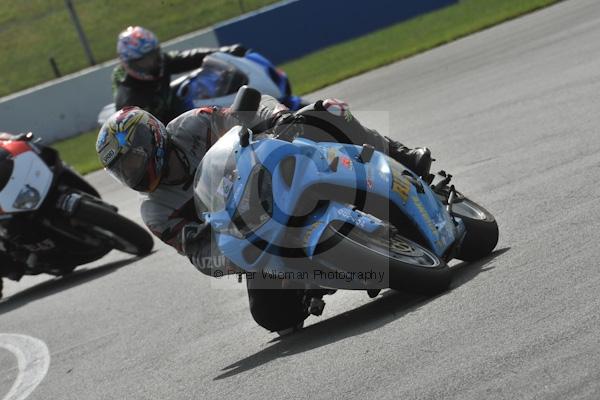 Motorcycle action photographs;Trackday digital images;donington;donington park leicestershire;donington photographs;event digital images;eventdigitalimages;no limits trackday;peter wileman photography;trackday;trackday photos