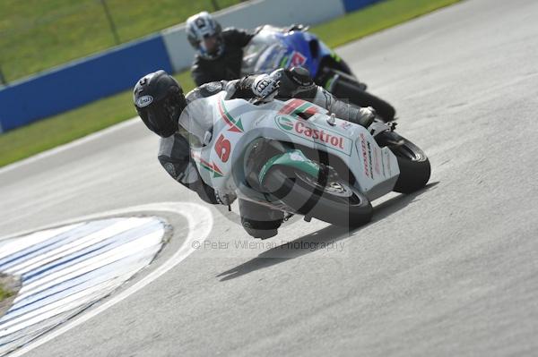 Motorcycle action photographs;Trackday digital images;donington;donington park leicestershire;donington photographs;event digital images;eventdigitalimages;no limits trackday;peter wileman photography;trackday;trackday photos