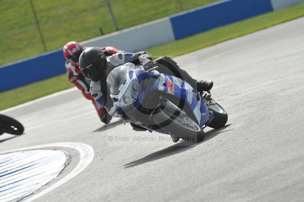 Motorcycle action photographs;Trackday digital images;donington;donington park leicestershire;donington photographs;event digital images;eventdigitalimages;no limits trackday;peter wileman photography;trackday;trackday photos