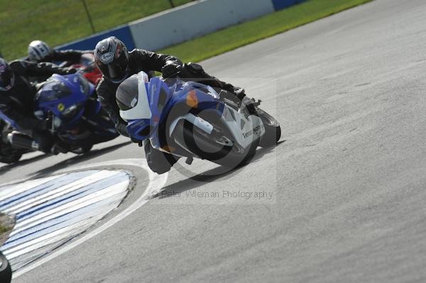 Motorcycle action photographs;Trackday digital images;donington;donington park leicestershire;donington photographs;event digital images;eventdigitalimages;no limits trackday;peter wileman photography;trackday;trackday photos