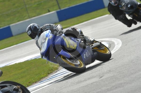 Motorcycle action photographs;Trackday digital images;donington;donington park leicestershire;donington photographs;event digital images;eventdigitalimages;no limits trackday;peter wileman photography;trackday;trackday photos