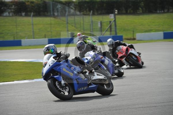 Motorcycle action photographs;Trackday digital images;donington;donington park leicestershire;donington photographs;event digital images;eventdigitalimages;no limits trackday;peter wileman photography;trackday;trackday photos