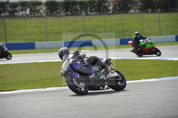 Motorcycle action photographs;Trackday digital images;donington;donington park leicestershire;donington photographs;event digital images;eventdigitalimages;no limits trackday;peter wileman photography;trackday;trackday photos