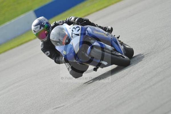 Motorcycle action photographs;Trackday digital images;donington;donington park leicestershire;donington photographs;event digital images;eventdigitalimages;no limits trackday;peter wileman photography;trackday;trackday photos