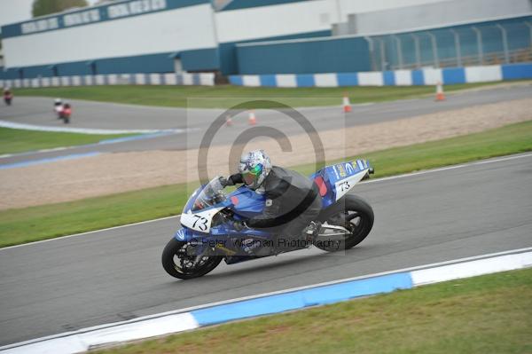 Motorcycle action photographs;Trackday digital images;donington;donington park leicestershire;donington photographs;event digital images;eventdigitalimages;no limits trackday;peter wileman photography;trackday;trackday photos